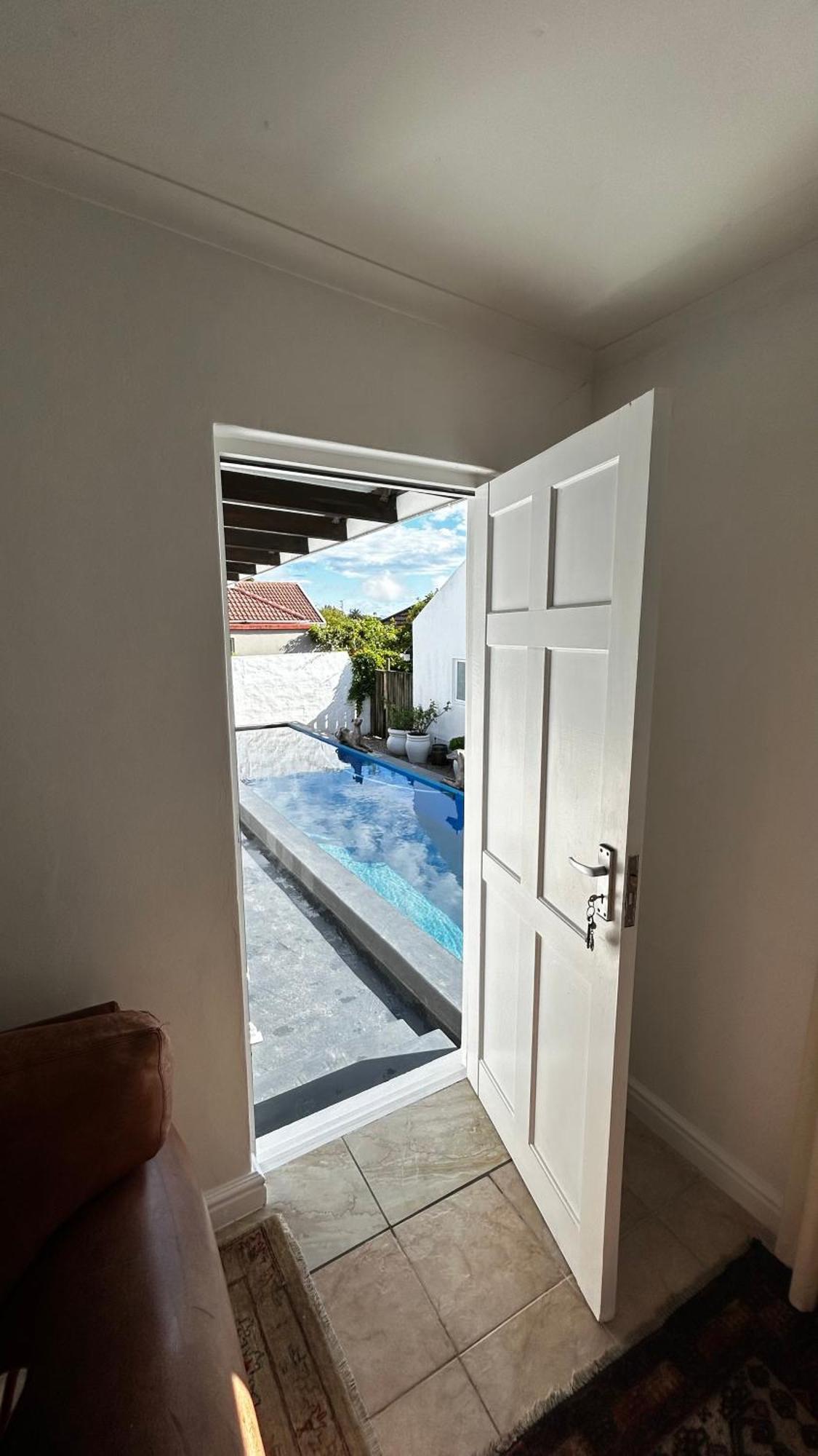 De La Fontaine Guest Cottage And Pool View Luxury Suite Plettenberg Bay Esterno foto